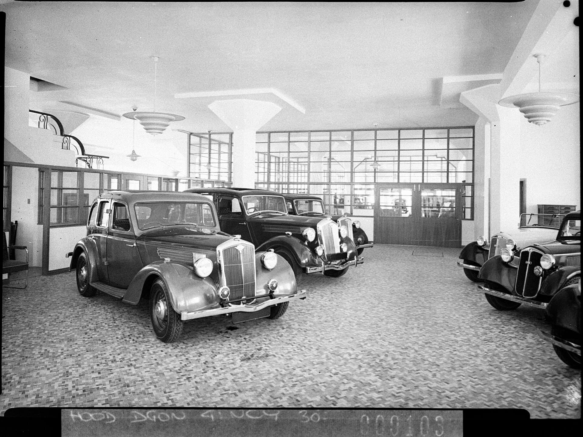 What is leasing — use now, pay over time