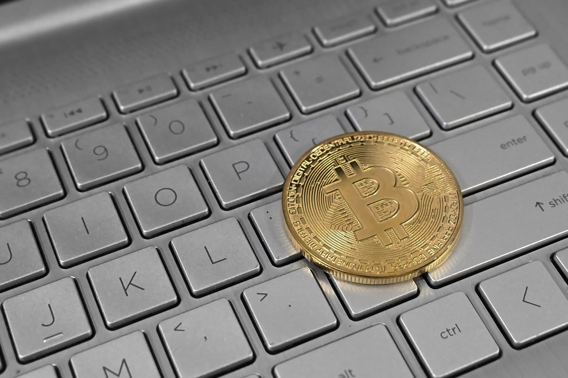 Stablecoin — the cryptocurrency that doesn't want to swing