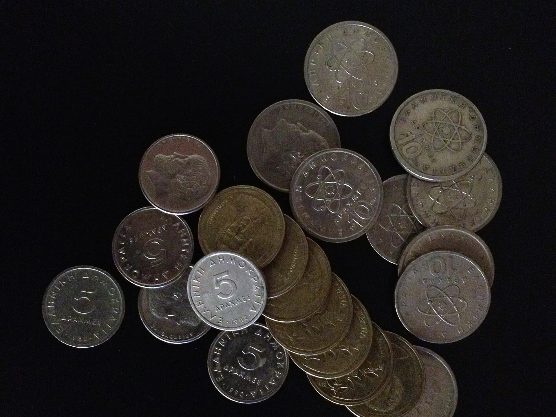 The drachma — from antiquity to the euro